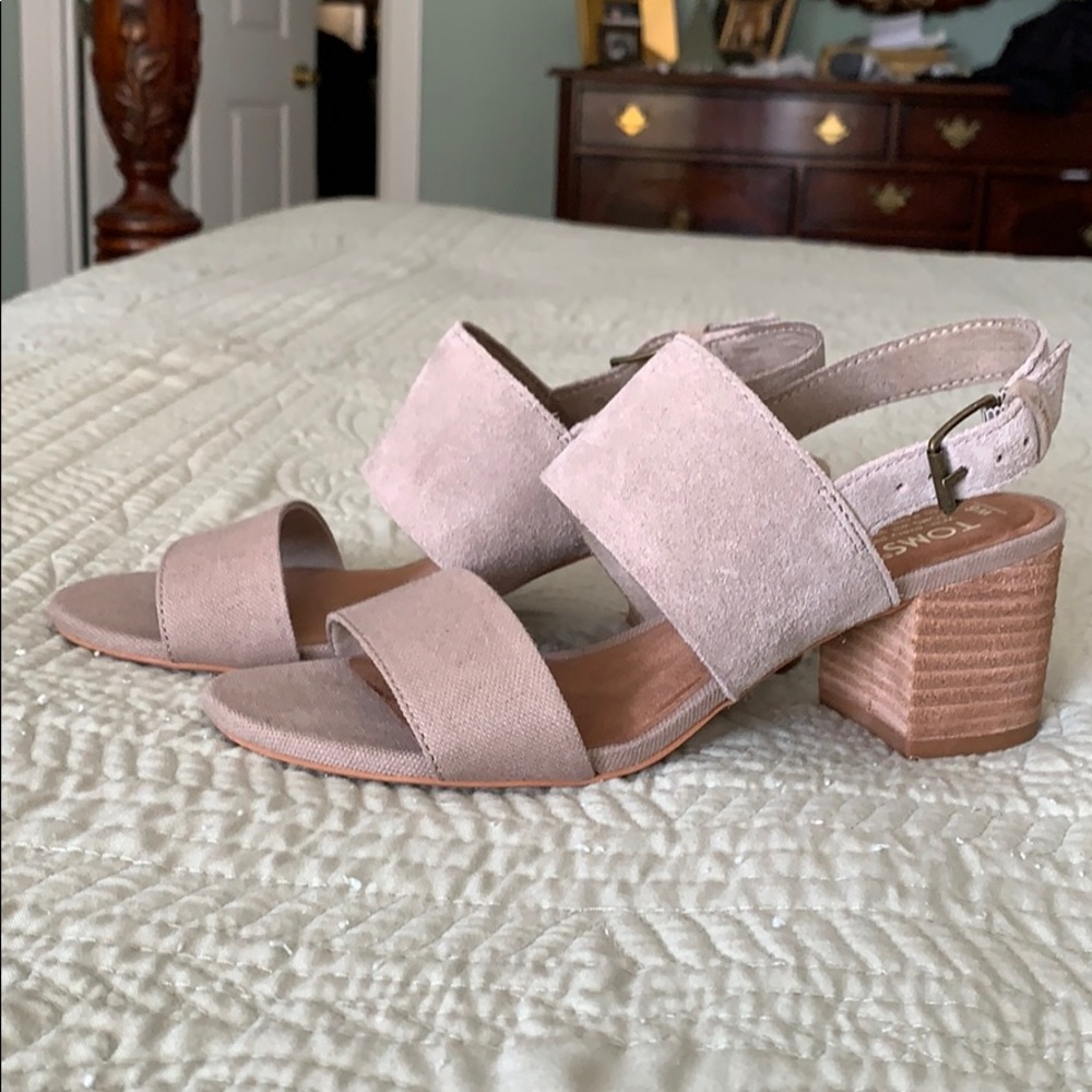 Toms Poppy Sandals